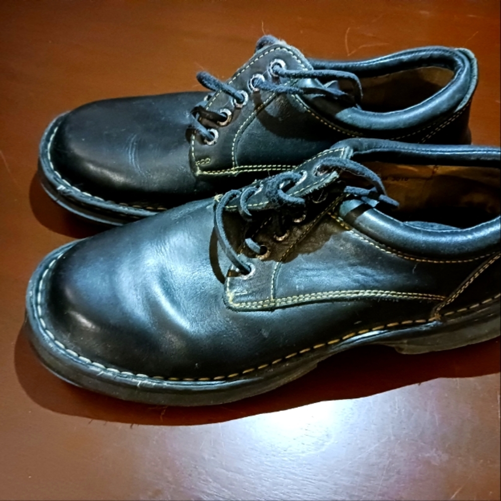 Vintage, black leather, Born boots.